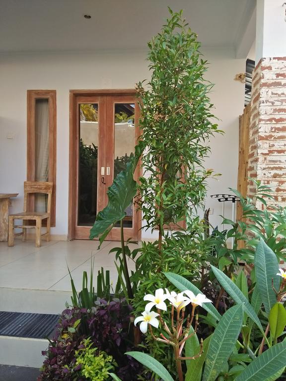 The Wina Guest House 2 Canggu Екстериор снимка